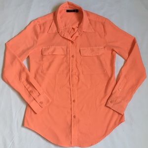 APT 9 Blouse Fitted Button Down Size M